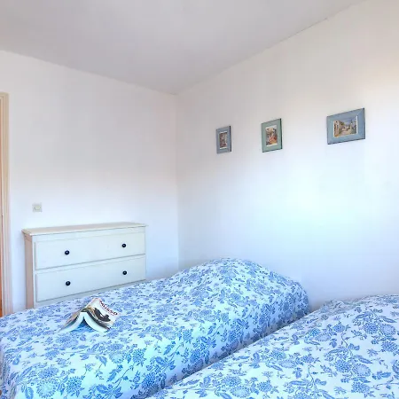 Apartment Les Terres Marines By Interhome Sainte-Maxime